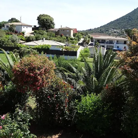 Proche D'ajaccio Avec Piscine
